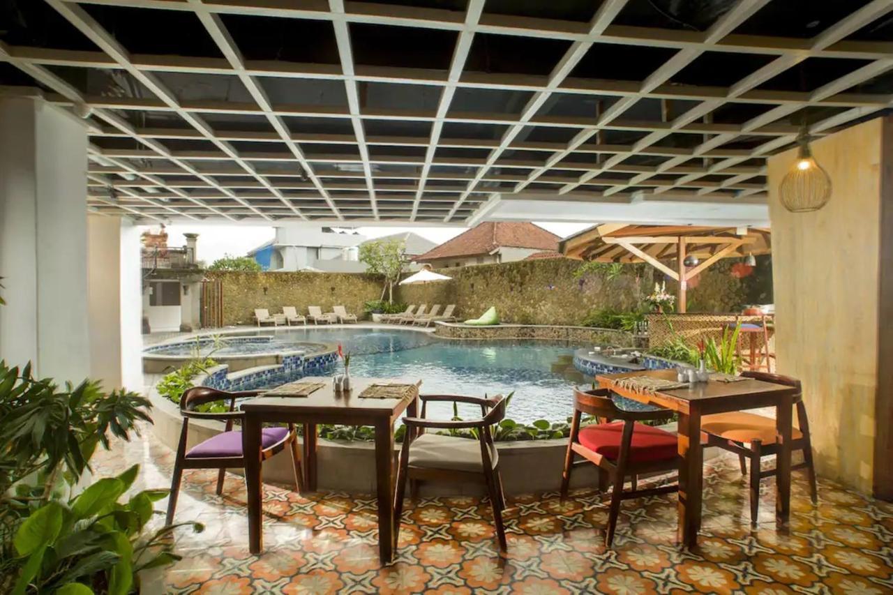 Signature Seminyak Hotel Экстерьер фото