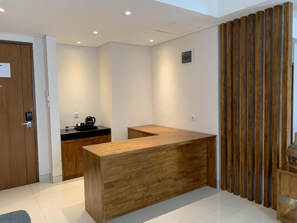 Signature Seminyak Hotel Экстерьер фото