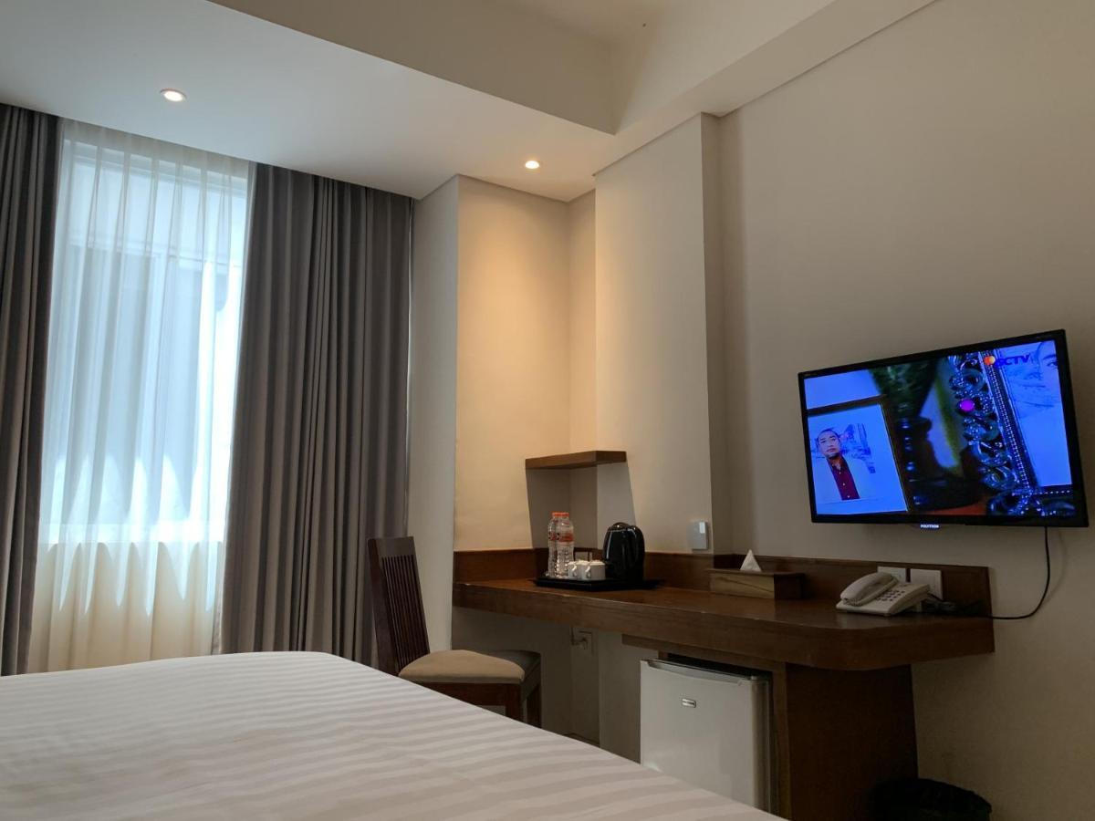 Signature Seminyak Hotel Экстерьер фото