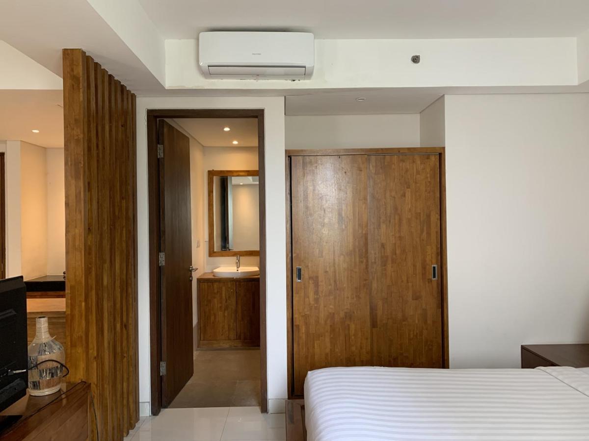 Signature Seminyak Hotel Экстерьер фото