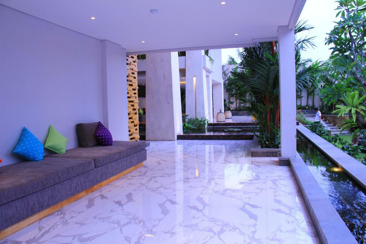 Signature Seminyak Hotel Экстерьер фото