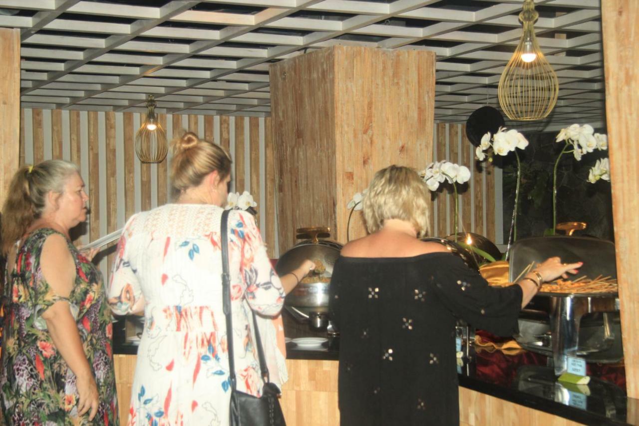 Signature Seminyak Hotel Экстерьер фото