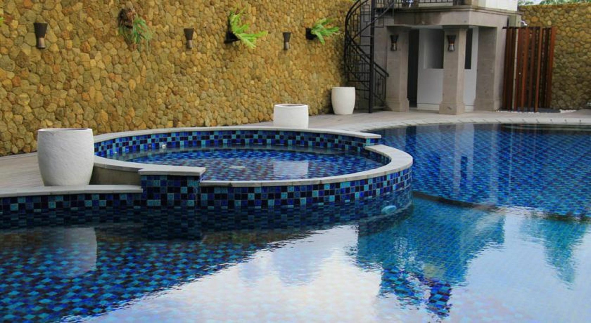 Signature Seminyak Hotel Экстерьер фото